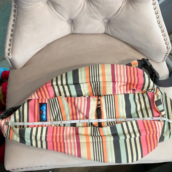Kavu Striped Colorful Rope Bag with Wallet - Picture 4 of 11